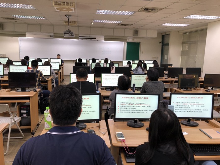 Excel and Pivot table與Power BI研習