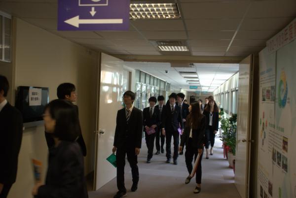 行銷系外賓接待團隊服務周全